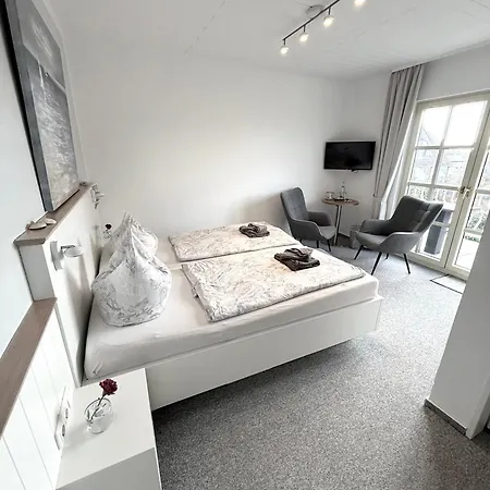 Ξενοδοχείο Garni Seeluft Büsum